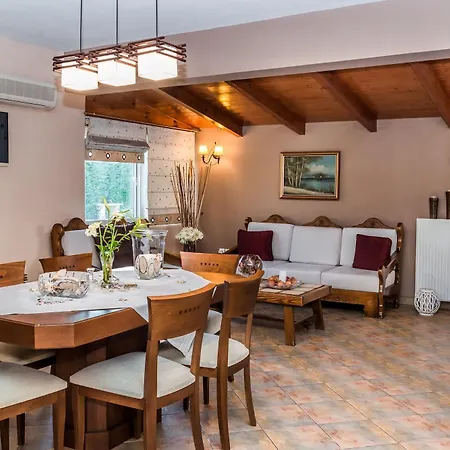 Garden Star Villa