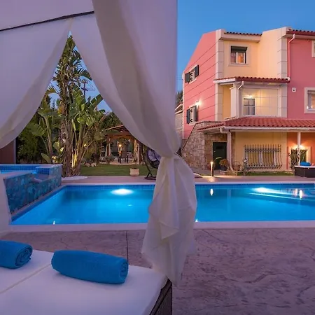 Garden Star Zakynthos Town