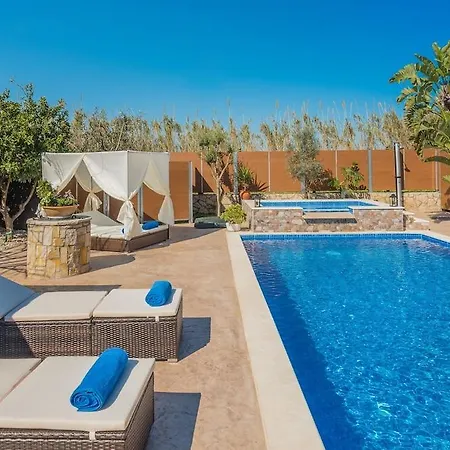 Villa Garden Star *