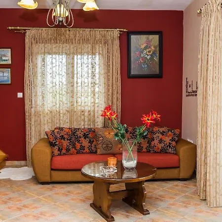 Garden Star Villa *